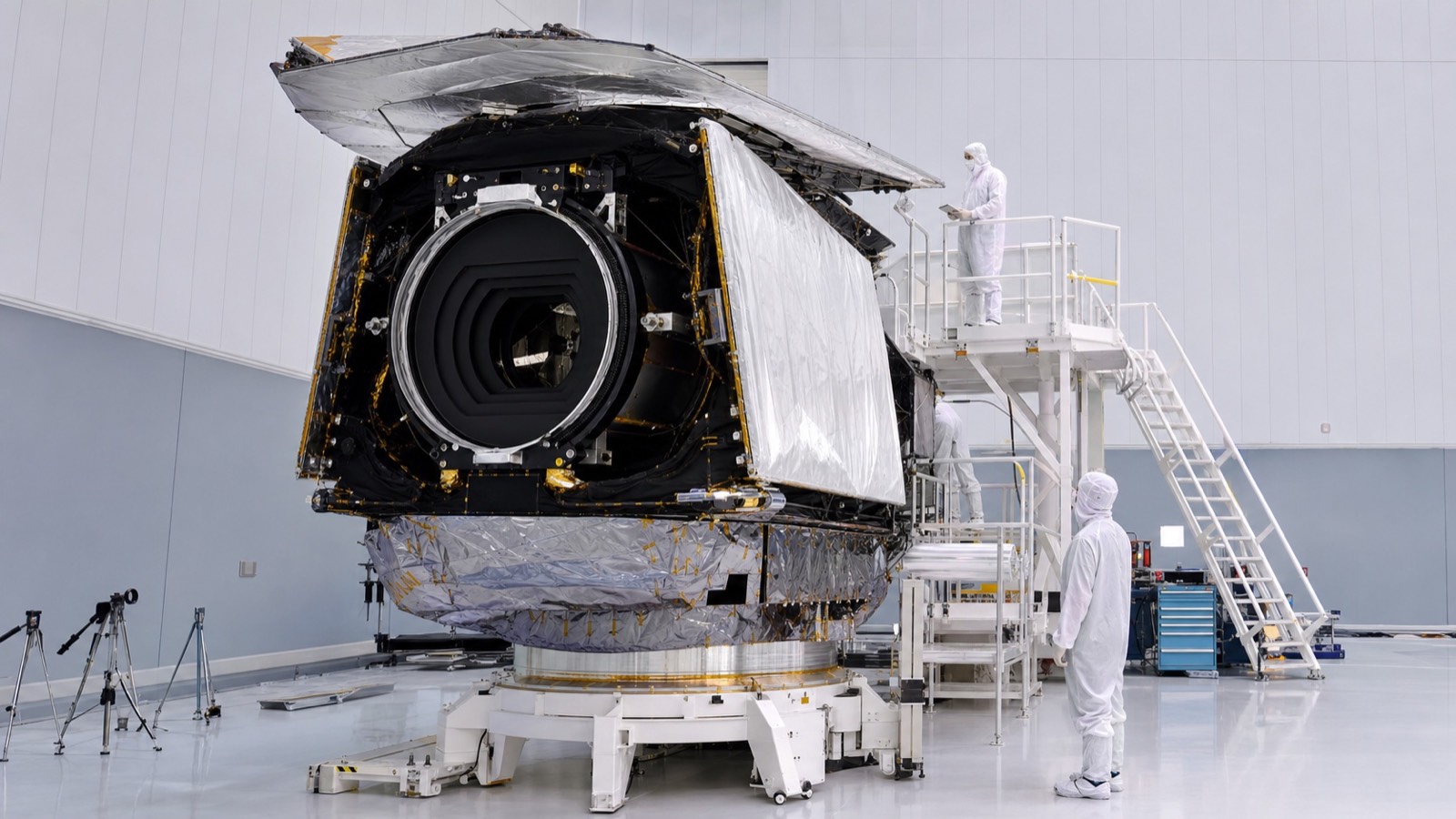 Roman’s Launch Month Is a Test of Survey Speed — Nivegu Science